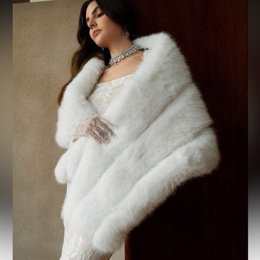 LAST 1 🔥 Vintage Glam style Faux Fur Stole Evening Shawl Wrap Camel Brown - Picture 8 of 9